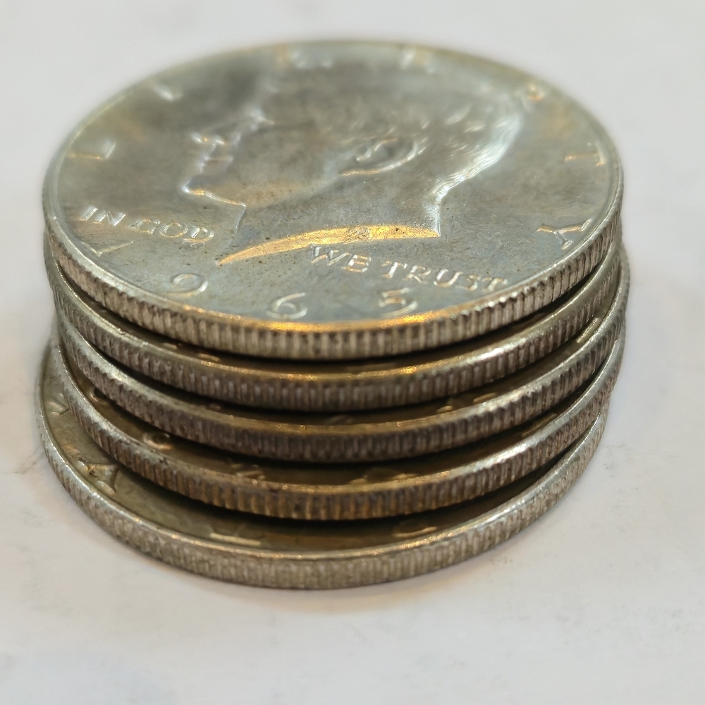🇺🇸 5 Silver 40% Kennedy Half Dollars 1965-69 Stack of Silver  0.7395 oz Silver